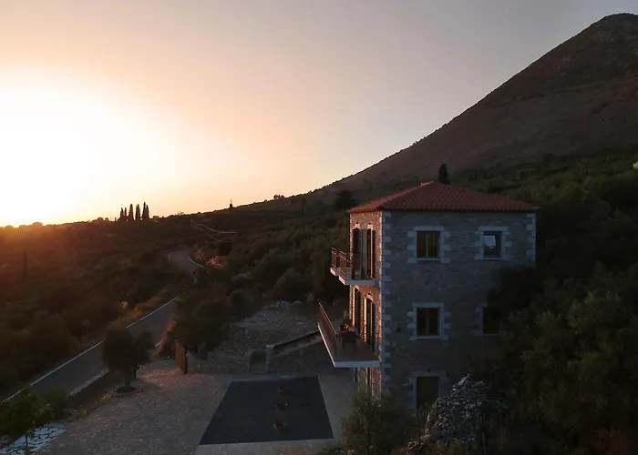 Lithorama Mani - First Floor Дом отдыха Koumani