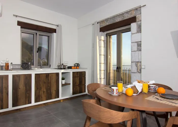 Lithorama Mani - First Floor Ferienhaus